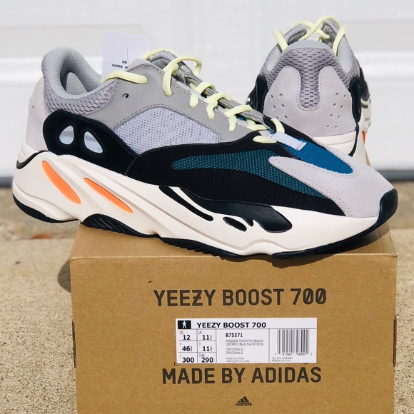 yeezy 700 wave runner size 7